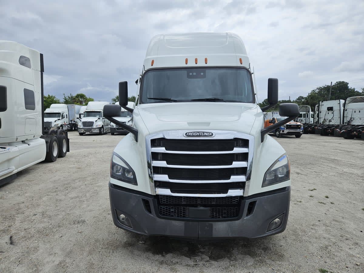 2022 Freightliner/Mercedes NEW CASCADIA PX12664 585001