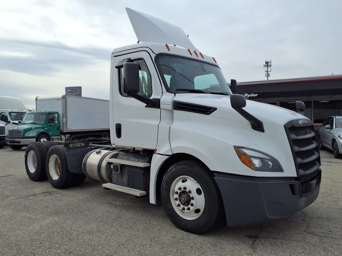 2019 Freightliner/Mercedes CASCADIA 585759