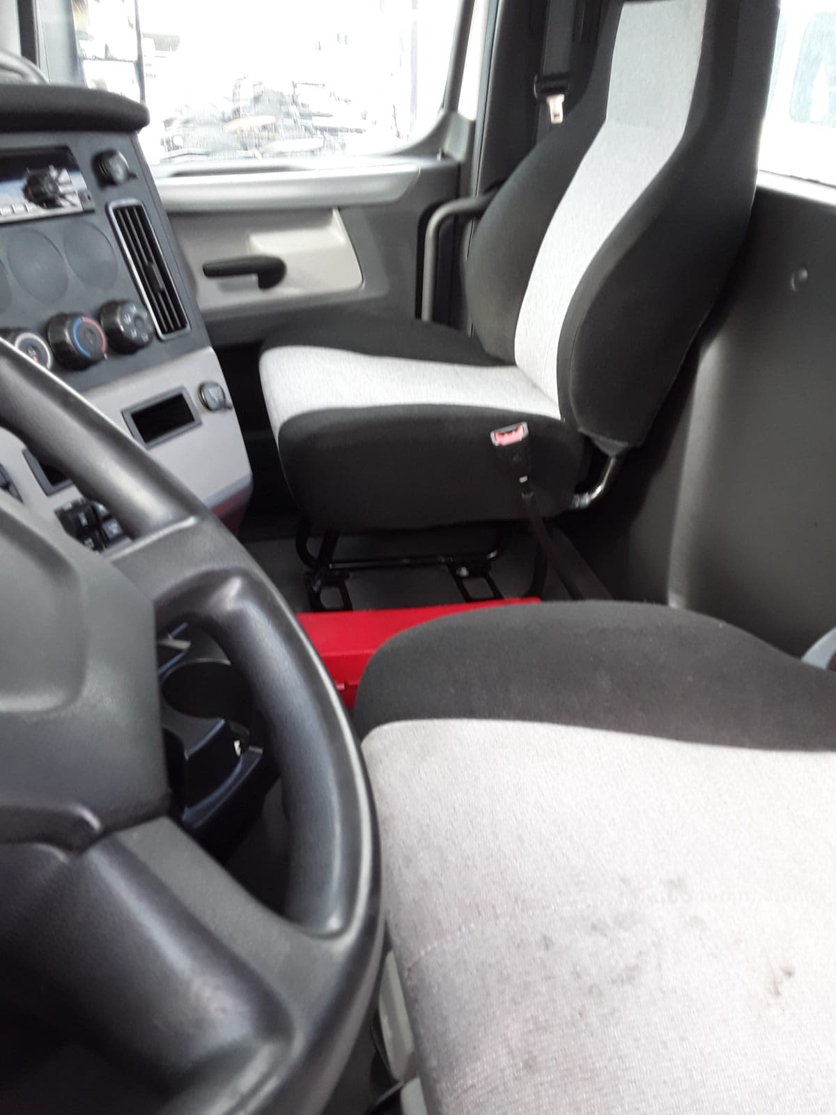 2019 Freightliner/Mercedes PT126064ST 588173