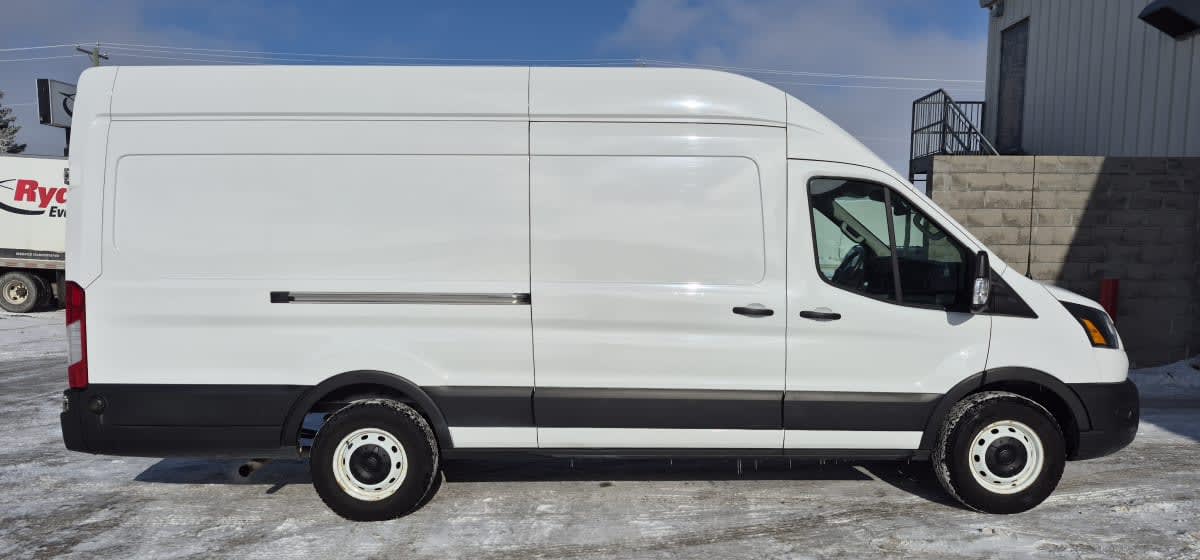 2022 Ford Motor Company TRANSIT 250 HI ROOF 590087