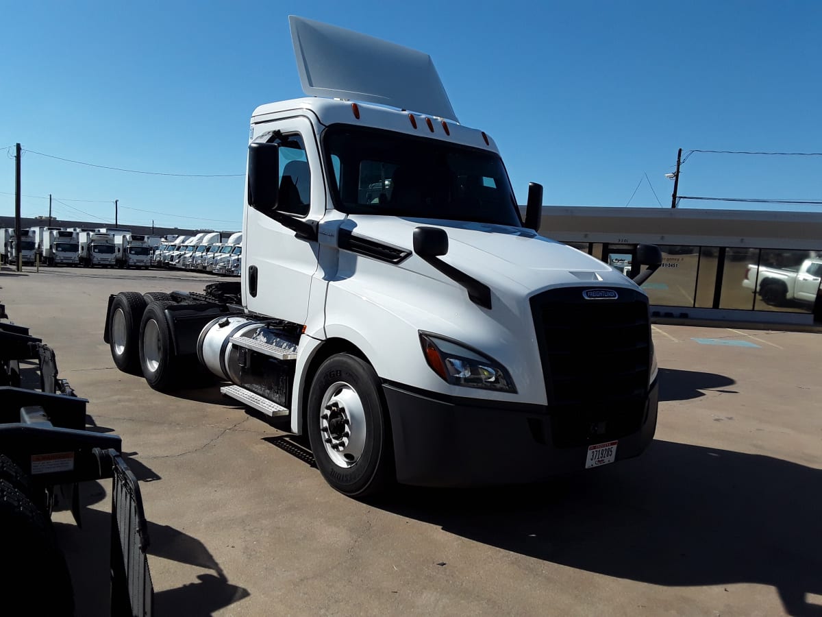2019 Freightliner/Mercedes CASCADIA 125 590149