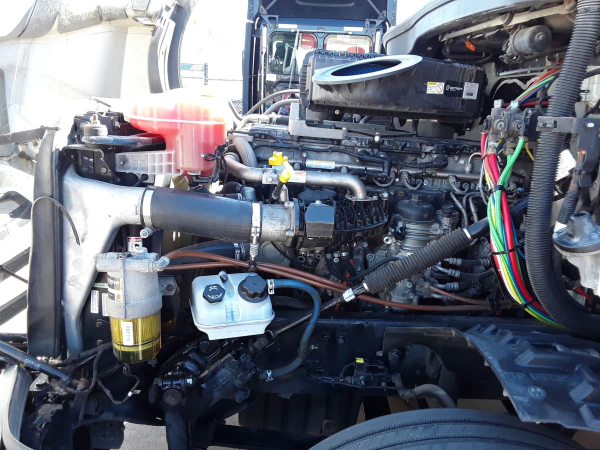 2019 Freightliner/Mercedes CASCADIA 125 590149