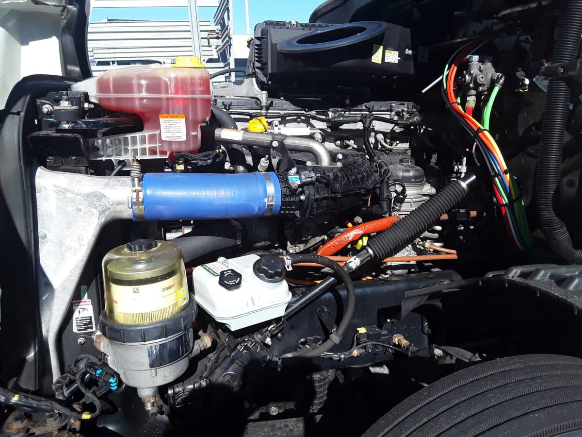 2023 Freightliner Cascadia in Allentown, PA — photo 8