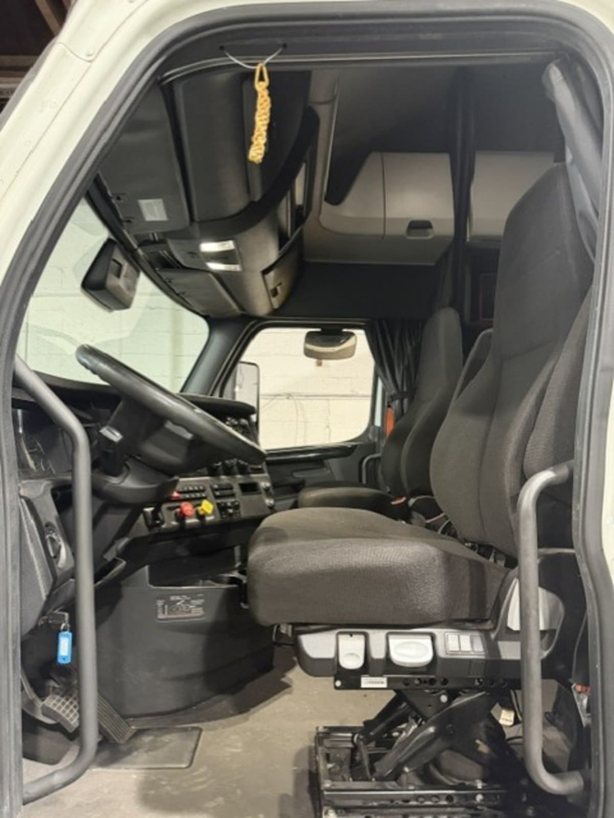 2023 Freightliner/Mercedes NEW CASCADIA PX12664 591208