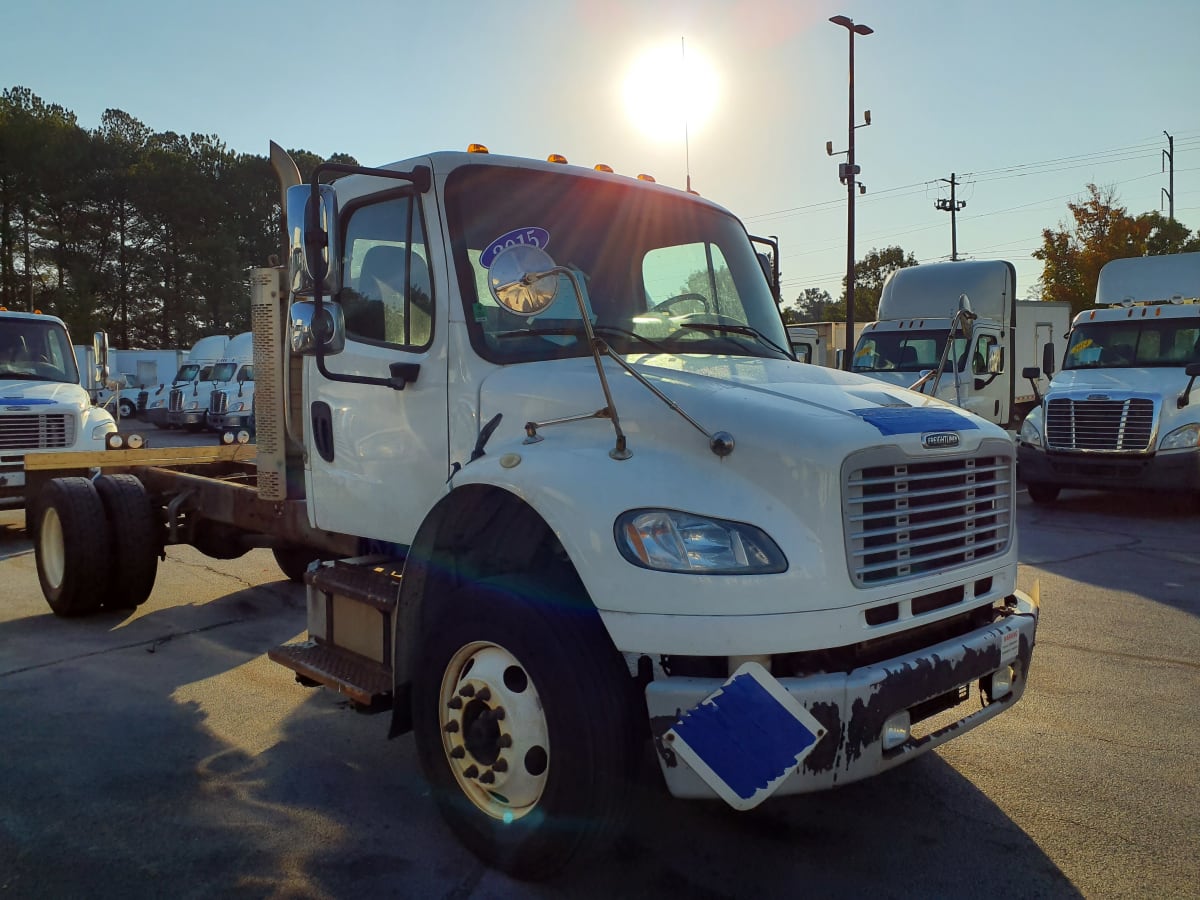 2015 Freightliner/Mercedes M2 106 592509