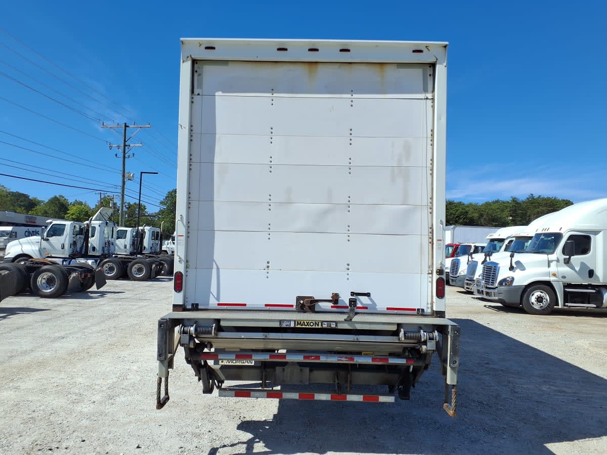 2020 Freightliner M2 106 593382