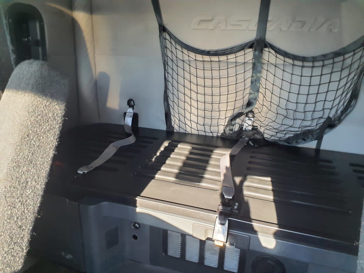 2019 Freightliner/Mercedes CASCADIA 593546