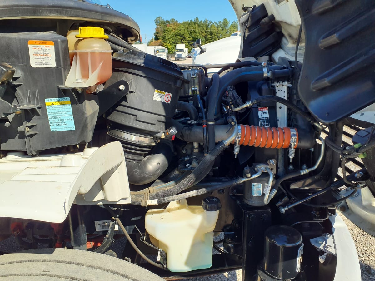 2020 Freightliner/Mercedes M2 106 594376