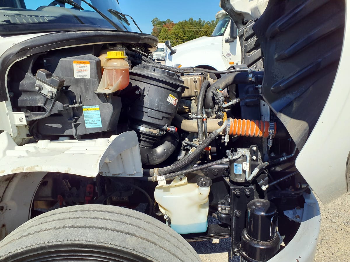 2020 Freightliner/Mercedes M2 106 594378