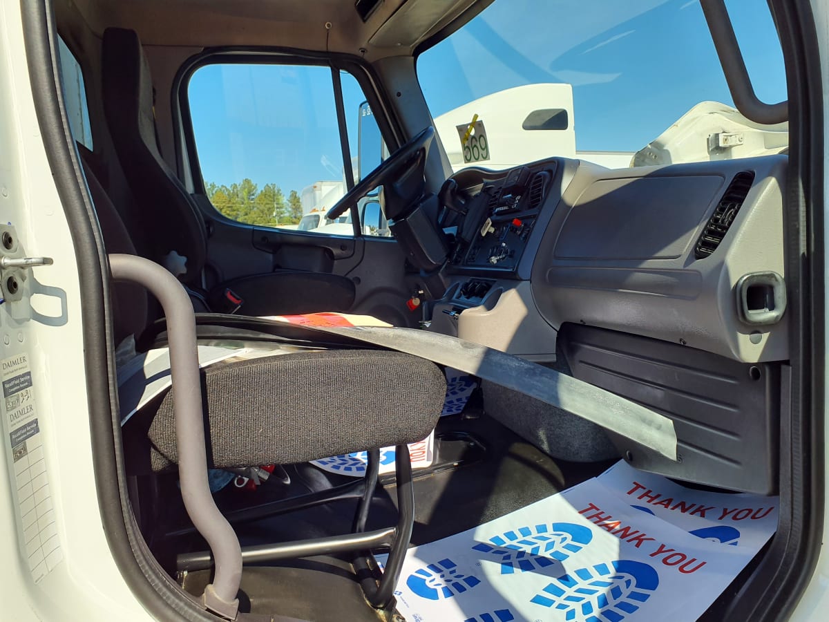 2020 Freightliner/Mercedes M2 106 594378