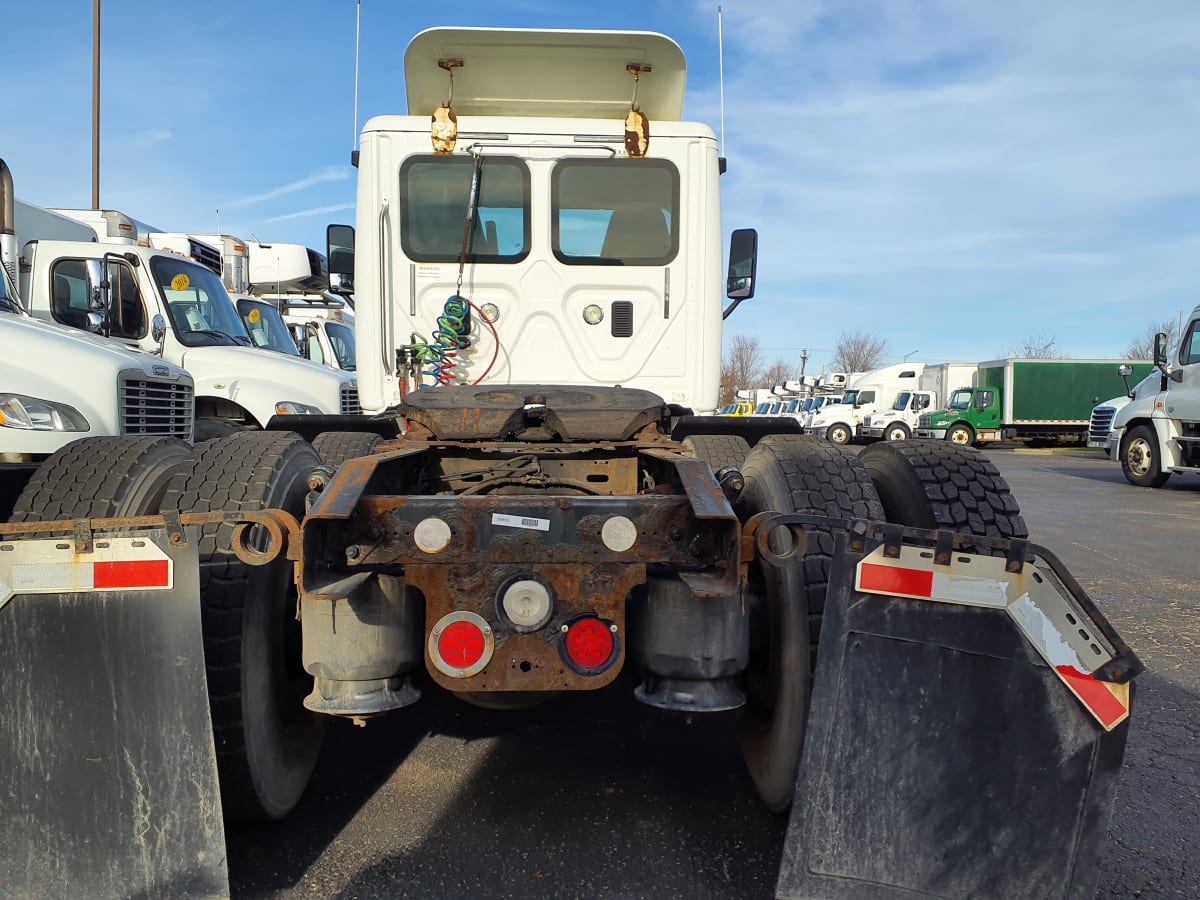 2015 Freightliner/Mercedes CASCADIA 125 594650