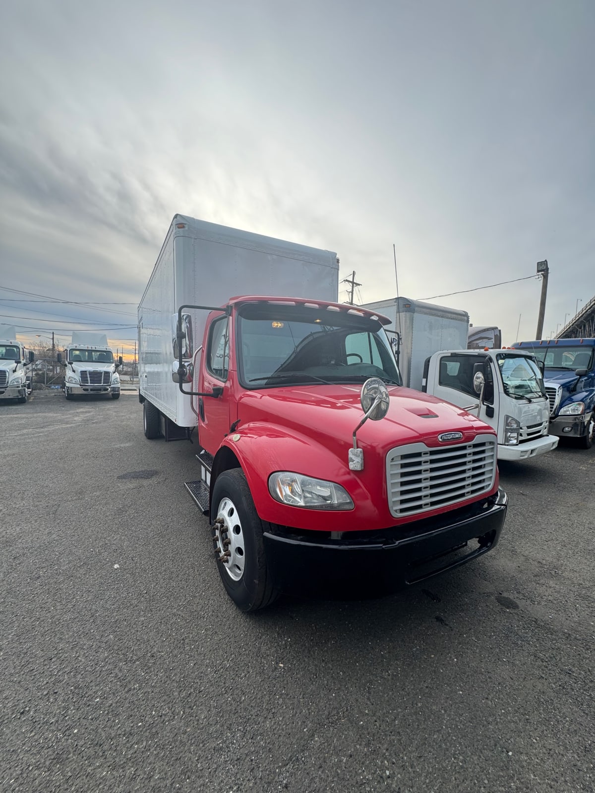 2015 Freightliner/Mercedes M2 106 594665