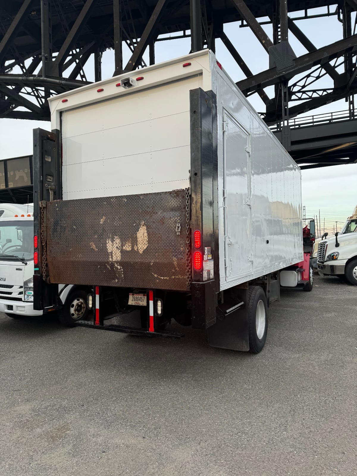 2015 Freightliner/Mercedes M2 106 594666