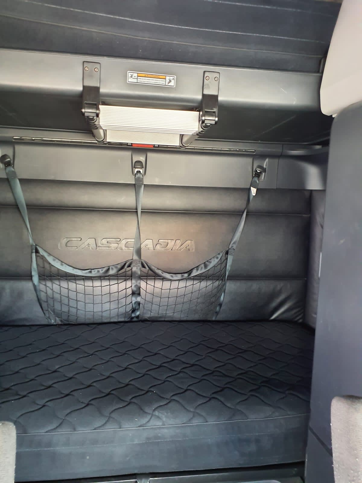 2023 Freightliner - image 8