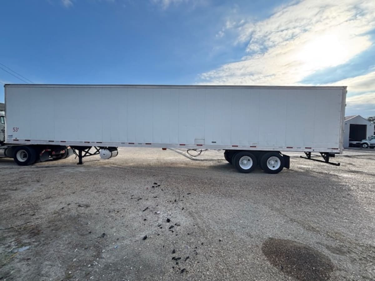 2016 Vanguard Trailer Corp R8000B 53/102/162 597675