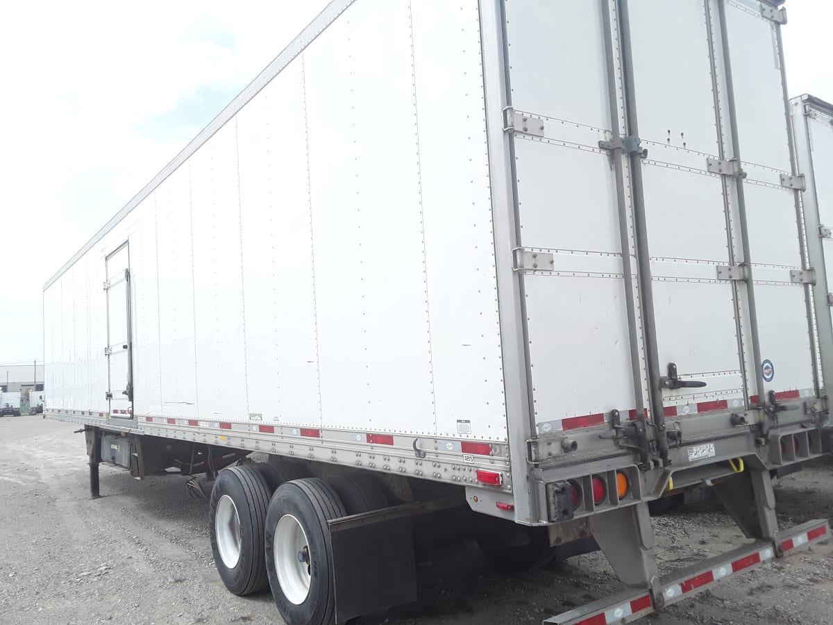 2015 Utility Trailers VS2RA 48/162/102 598542