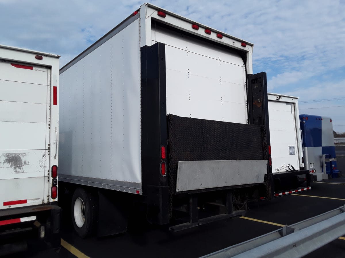 2009 Freightliner/Mercedes M2 106 603806