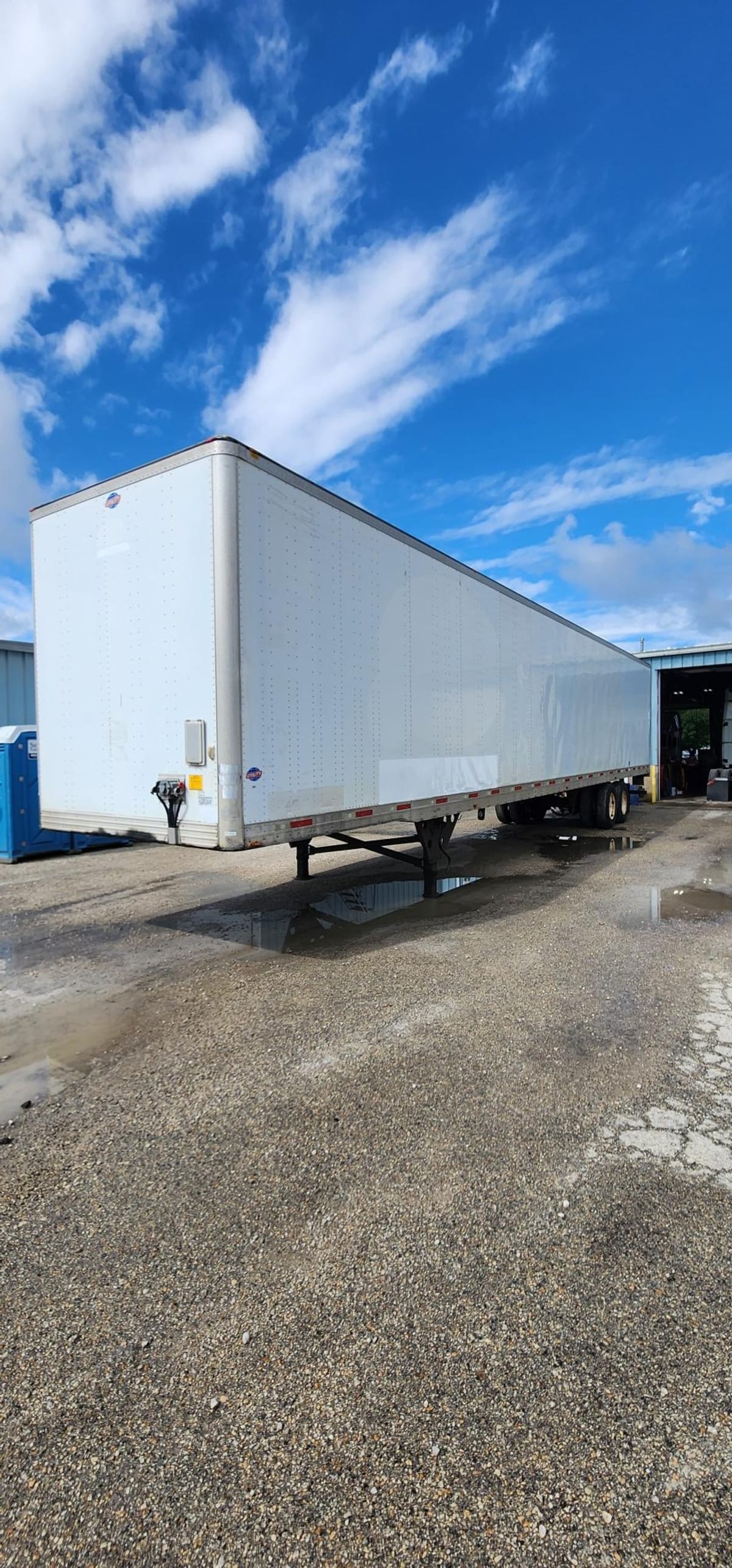 2009 Utility Trailers VS2DC 53/162/102 610587