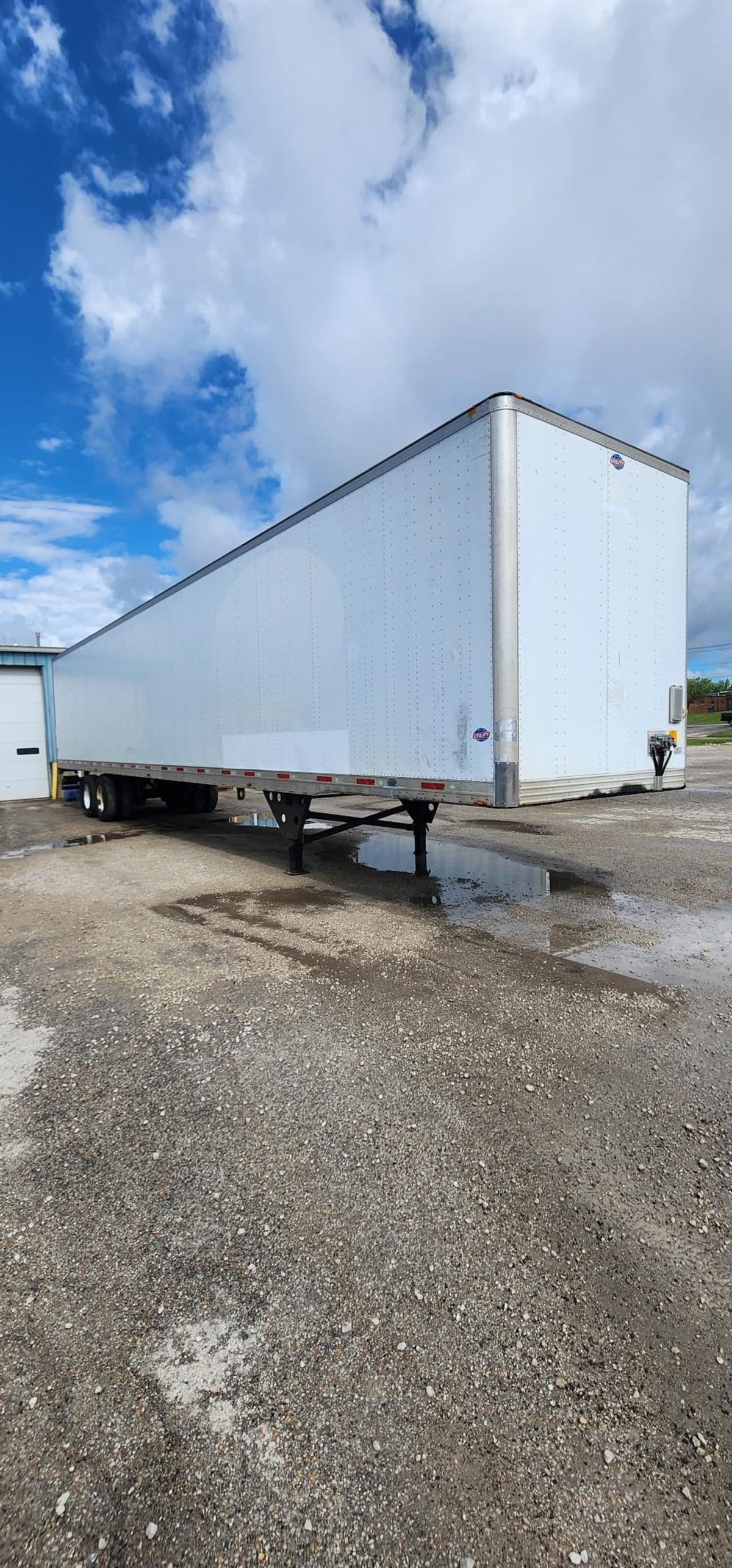 2009 Utility Trailers VS2DC 53/162/102 610587