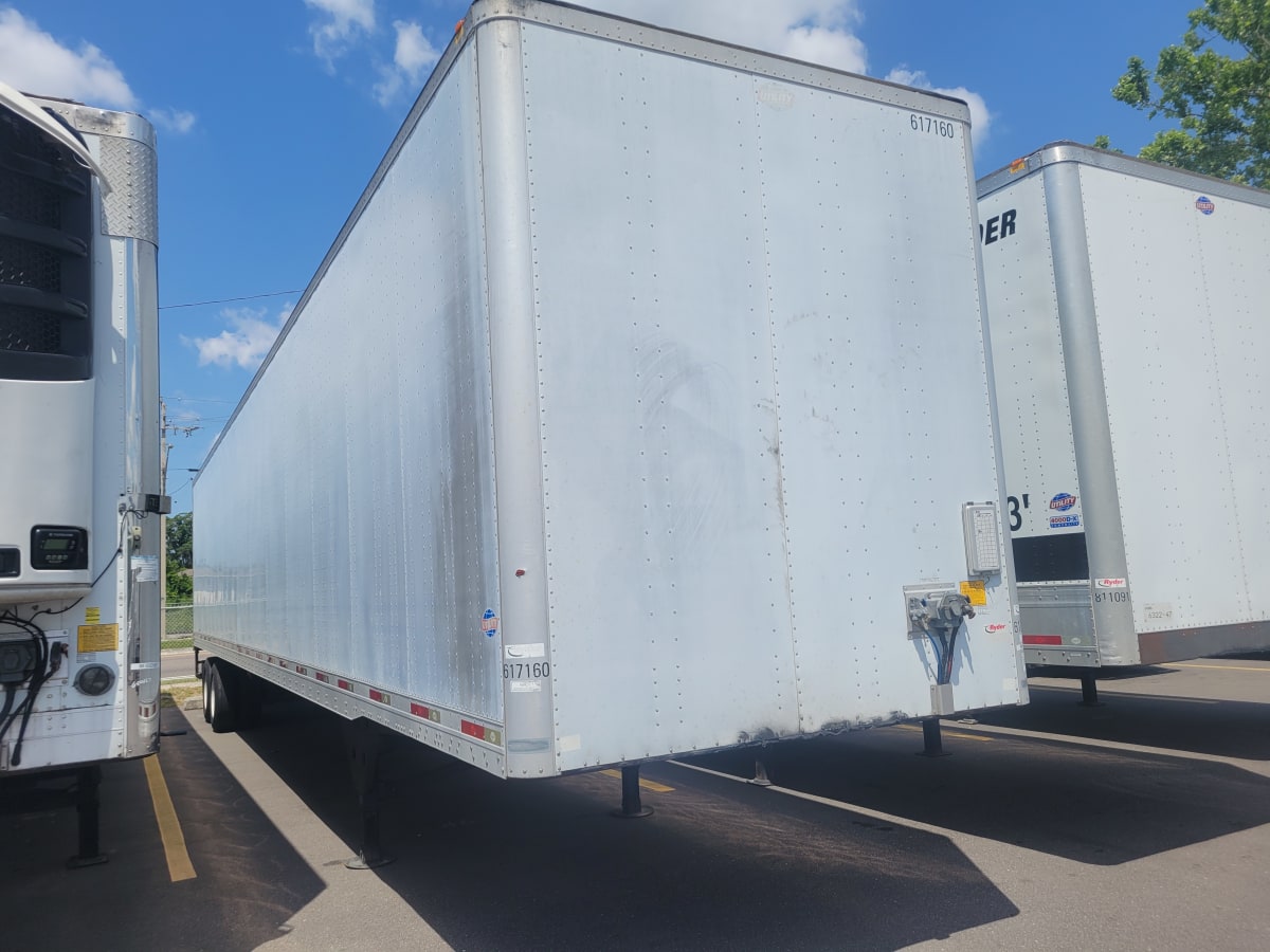 2010 Utility Trailers VS2DC 48/162/102 617160