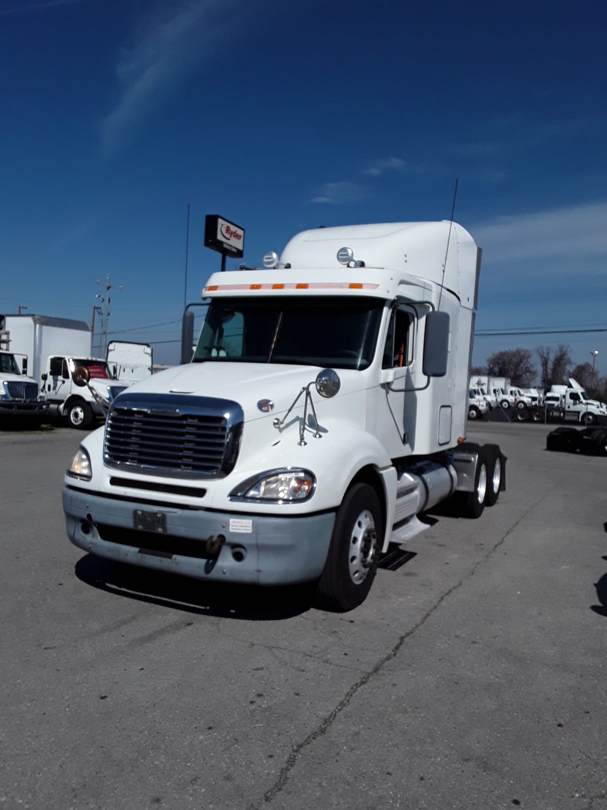 2009 Freightliner/Mercedes COLUMBIA 120 617370