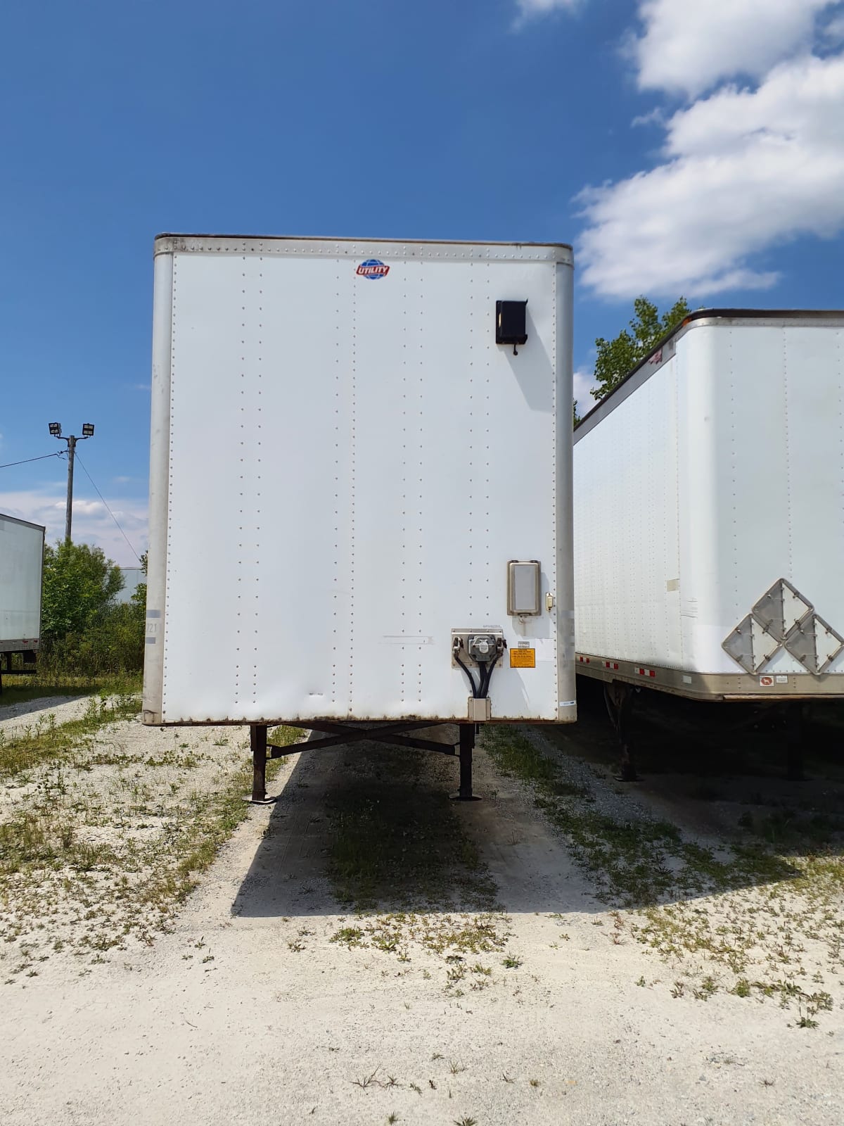 2011 Utility Trailers 4000DX 53/162/102 627211