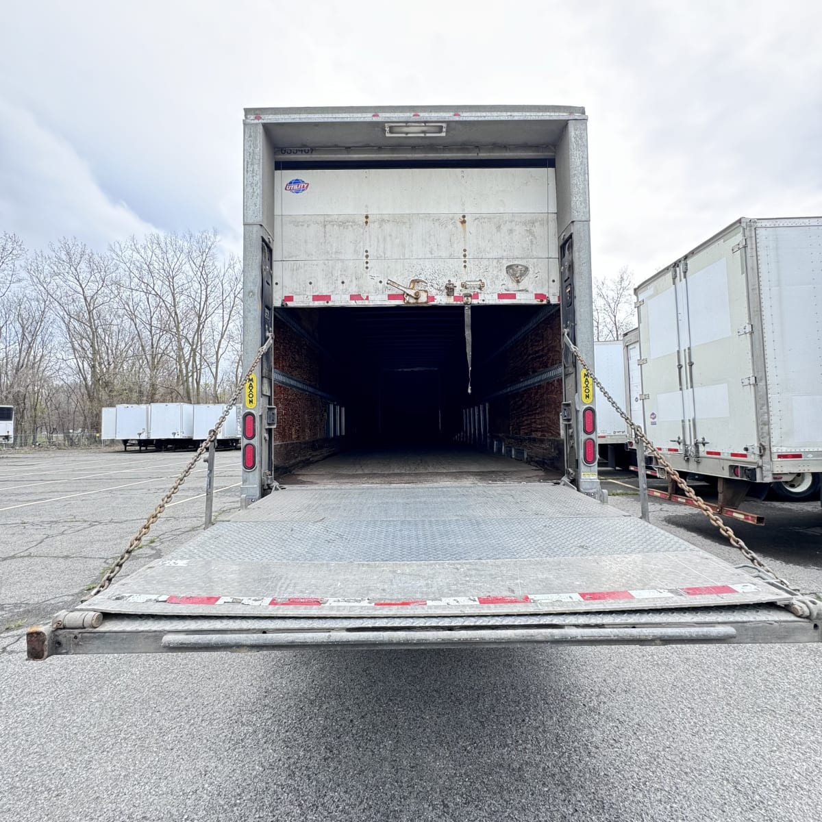 2012 Utility Trailers VS2D 48/162/102 635467