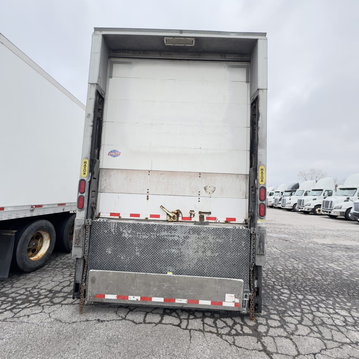 2012 Utility Trailers VS2D 48/162/102 635472