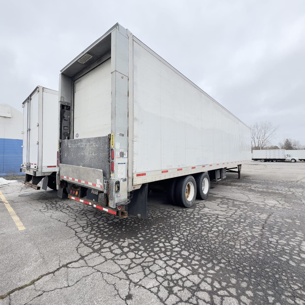 2012 Utility Trailers VS2D 48/162/102 635472