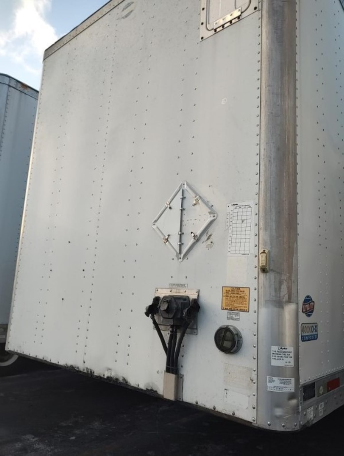 2012 Utility Trailers 4000DX 53/162/102 635670