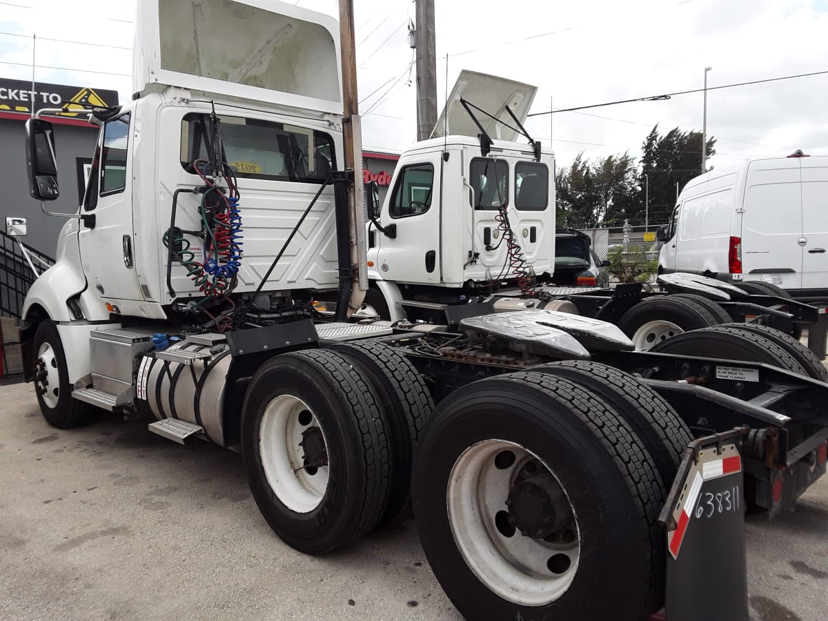 2015 Navistar International PROSTAR 638311