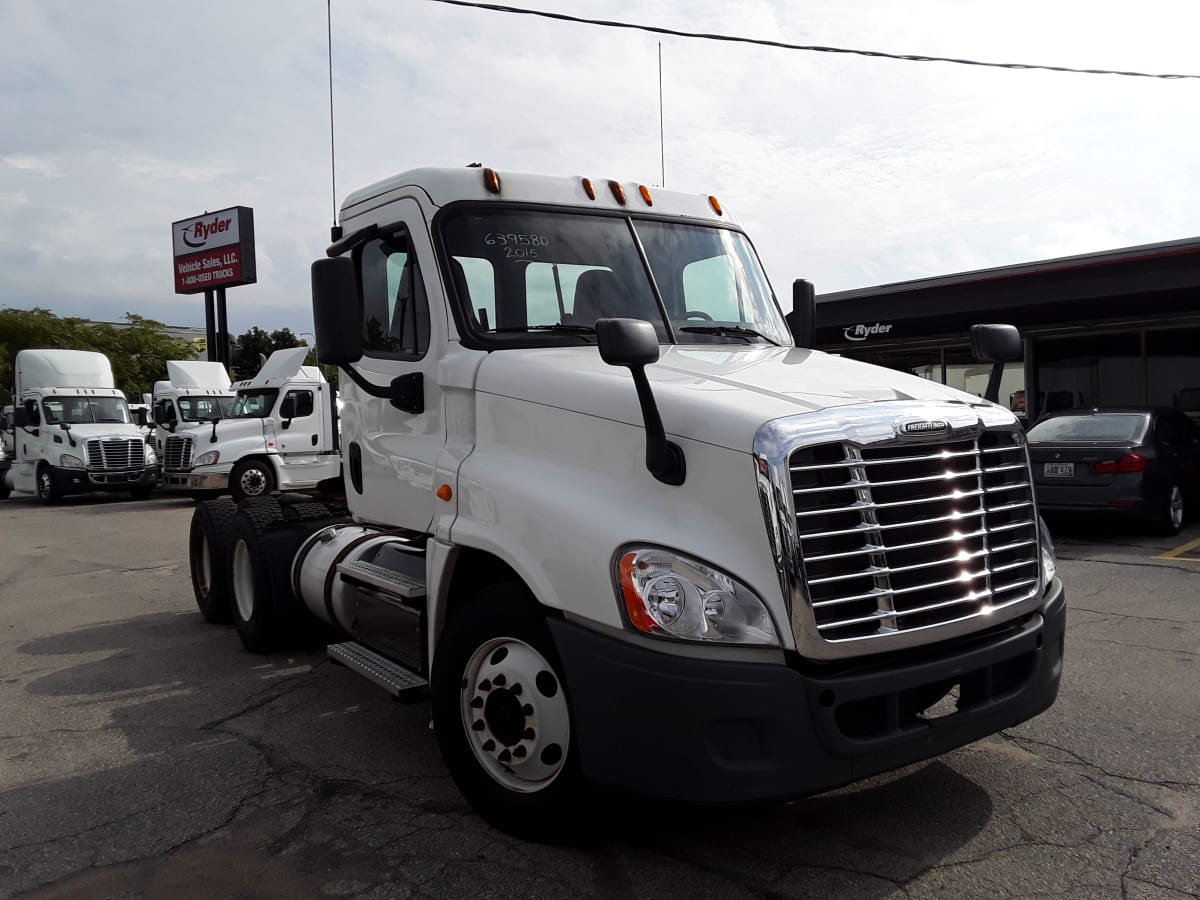 2015 Freightliner/Mercedes CASCADIA 125 639580