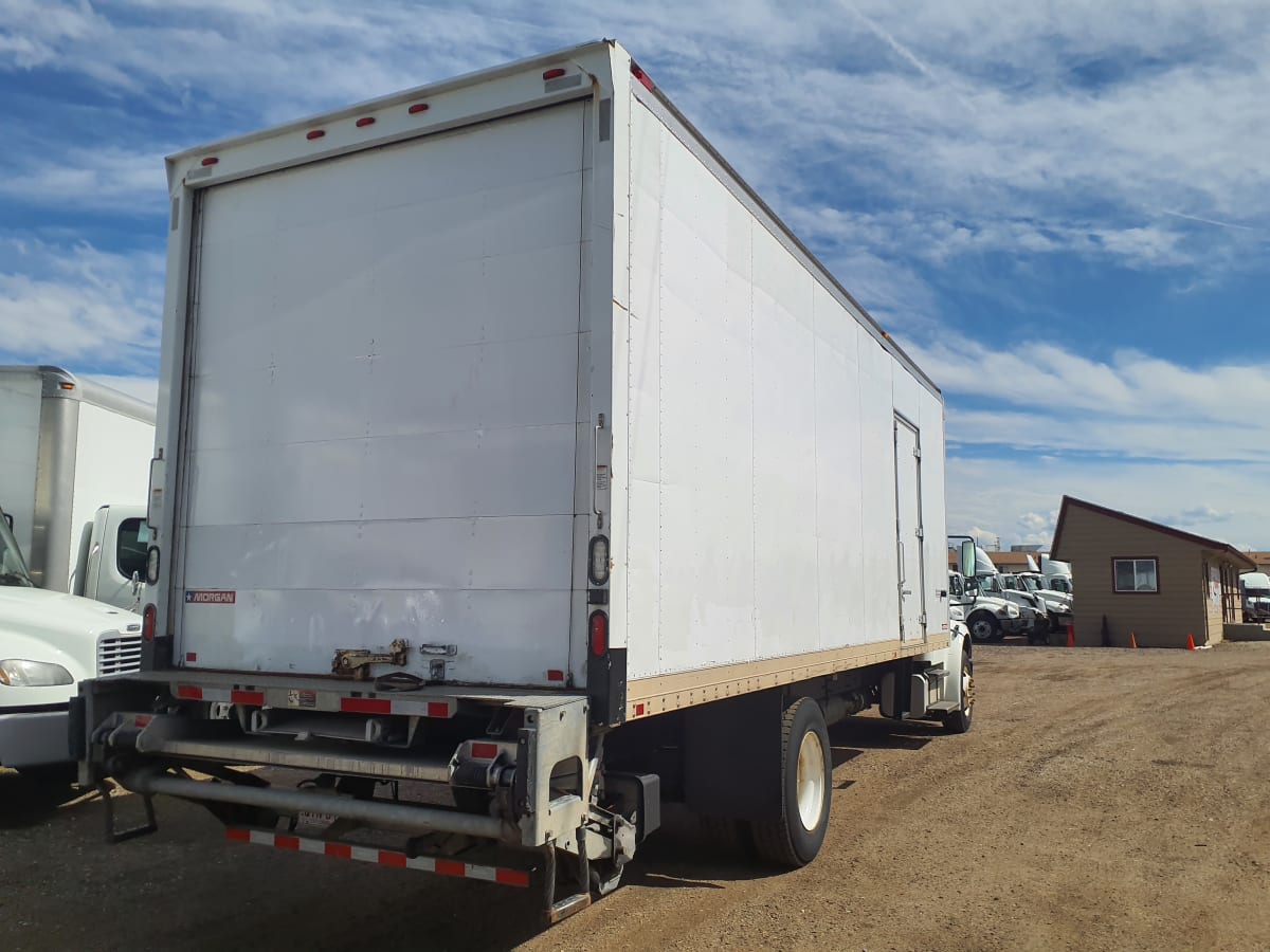 2015 Freightliner/Mercedes M2 106 639802