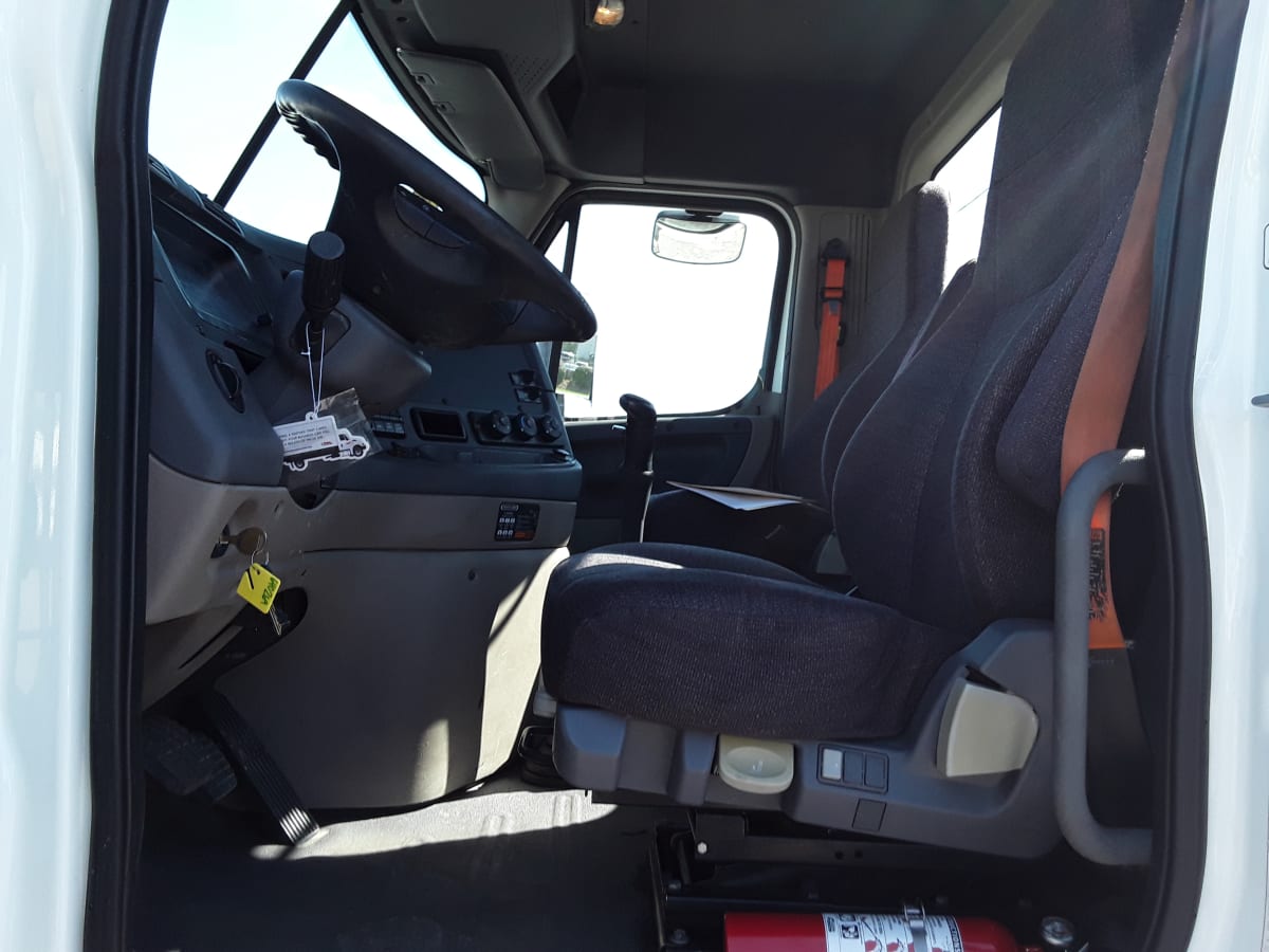 2015 Freightliner/Mercedes CASCADIA 125 640269