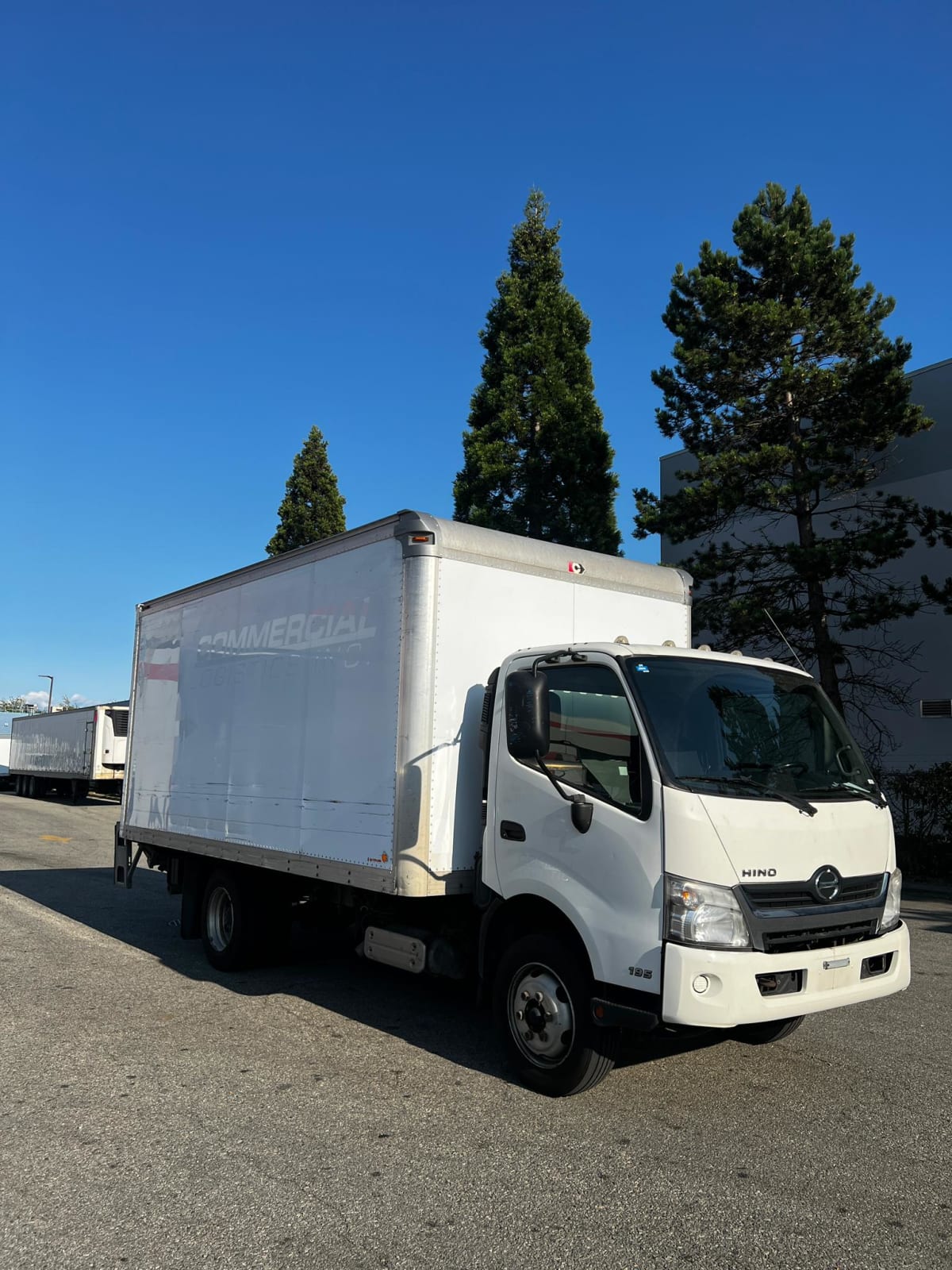 2015 Hino HINO 195 640513