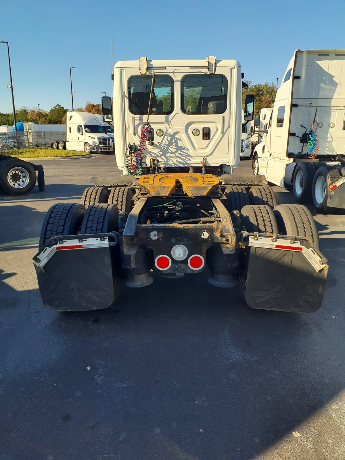 2015 Freightliner/Mercedes CASCADIA 125 640690