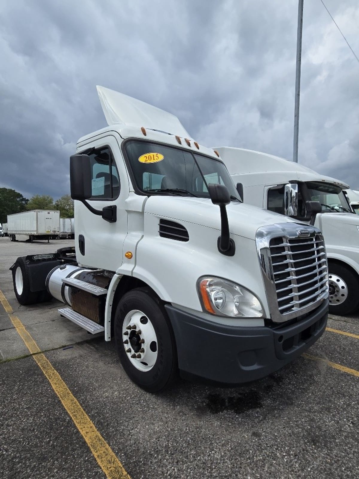 2015 Freightliner/Mercedes CASCADIA 113 640724