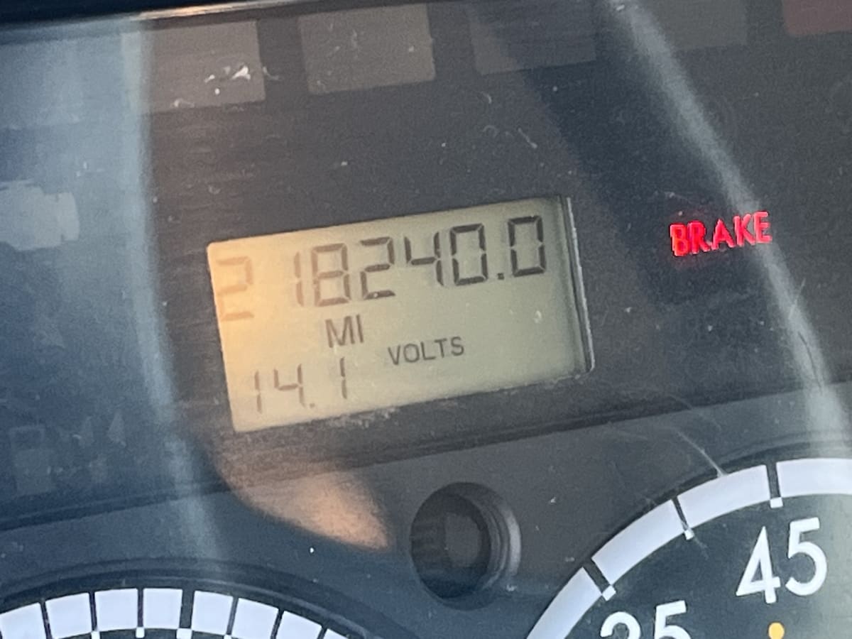 2015 Freightliner/Mercedes M2 106 640753