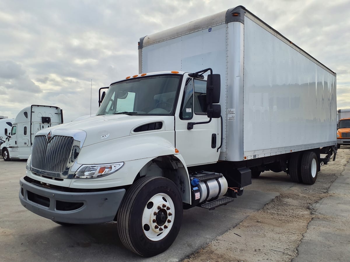 2015 Navistar International 4300 640761