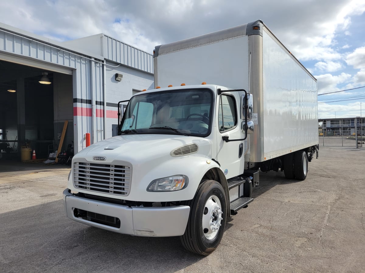 2015 Freightliner/Mercedes M2 106 640979