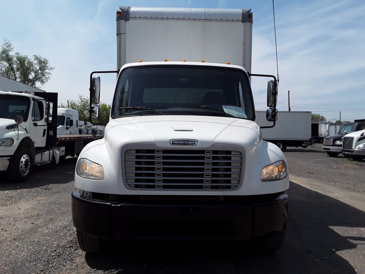 2015 Freightliner/Mercedes M2 106 641025