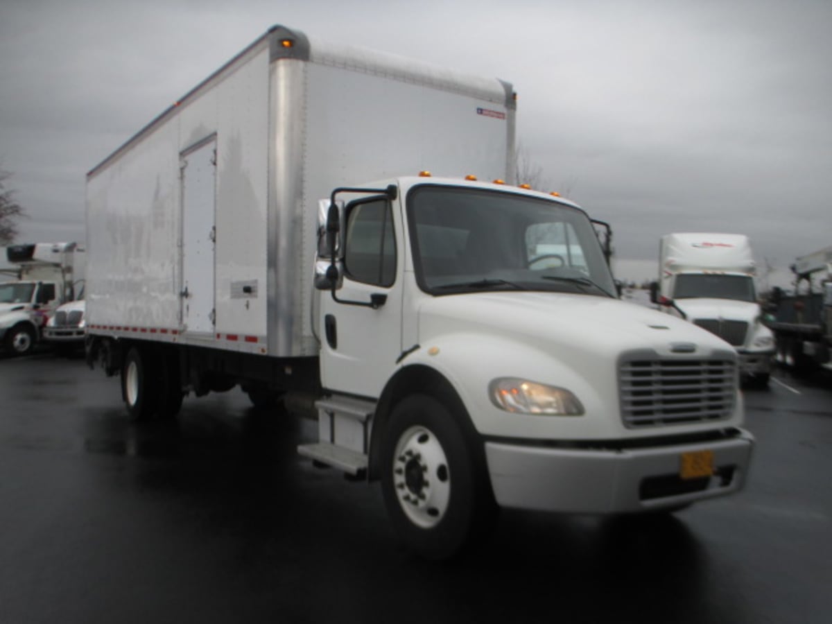 2015 Freightliner/Mercedes M2 106 641192