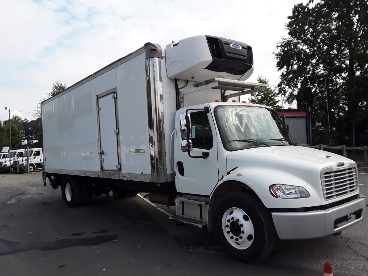 2015 Freightliner/Mercedes M2 106 641226
