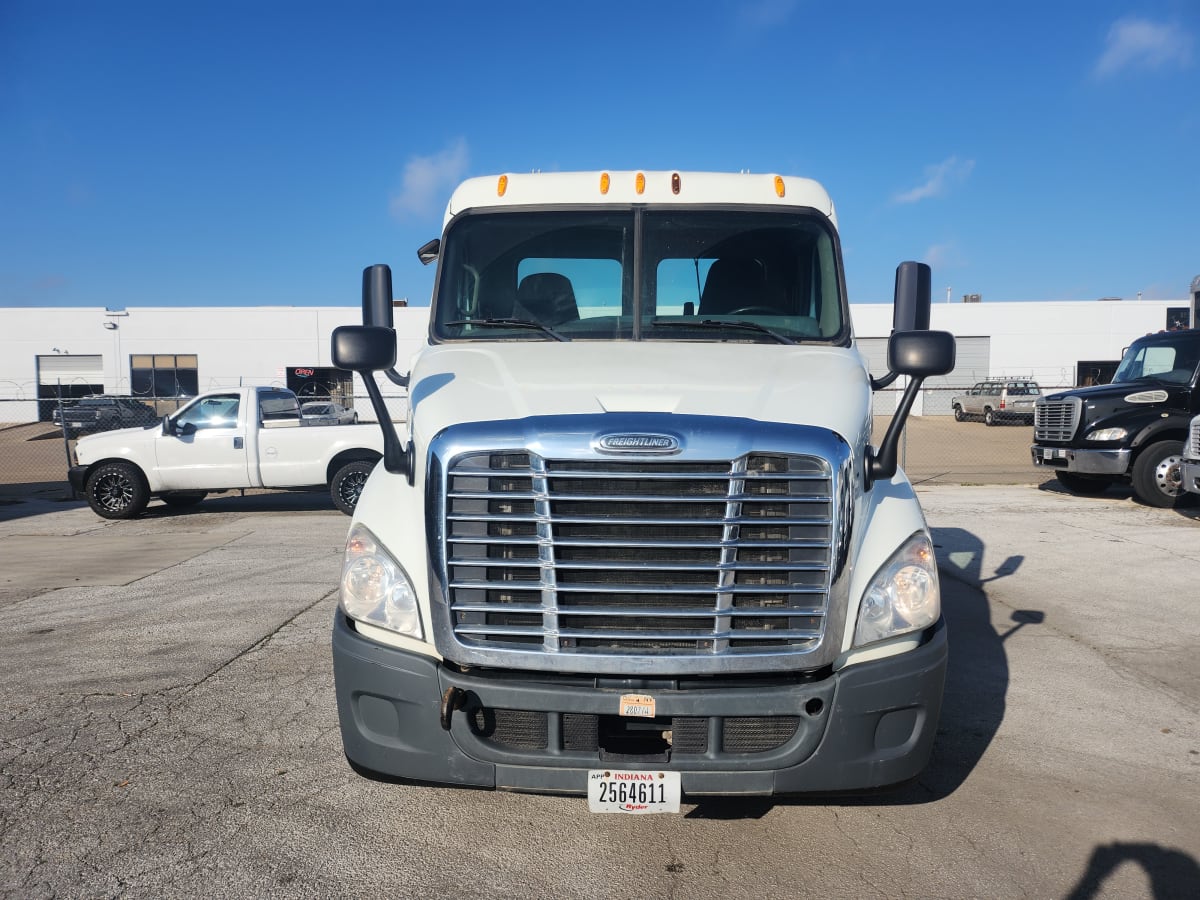 2014 Freightliner/Mercedes CASCADIA 113 641448