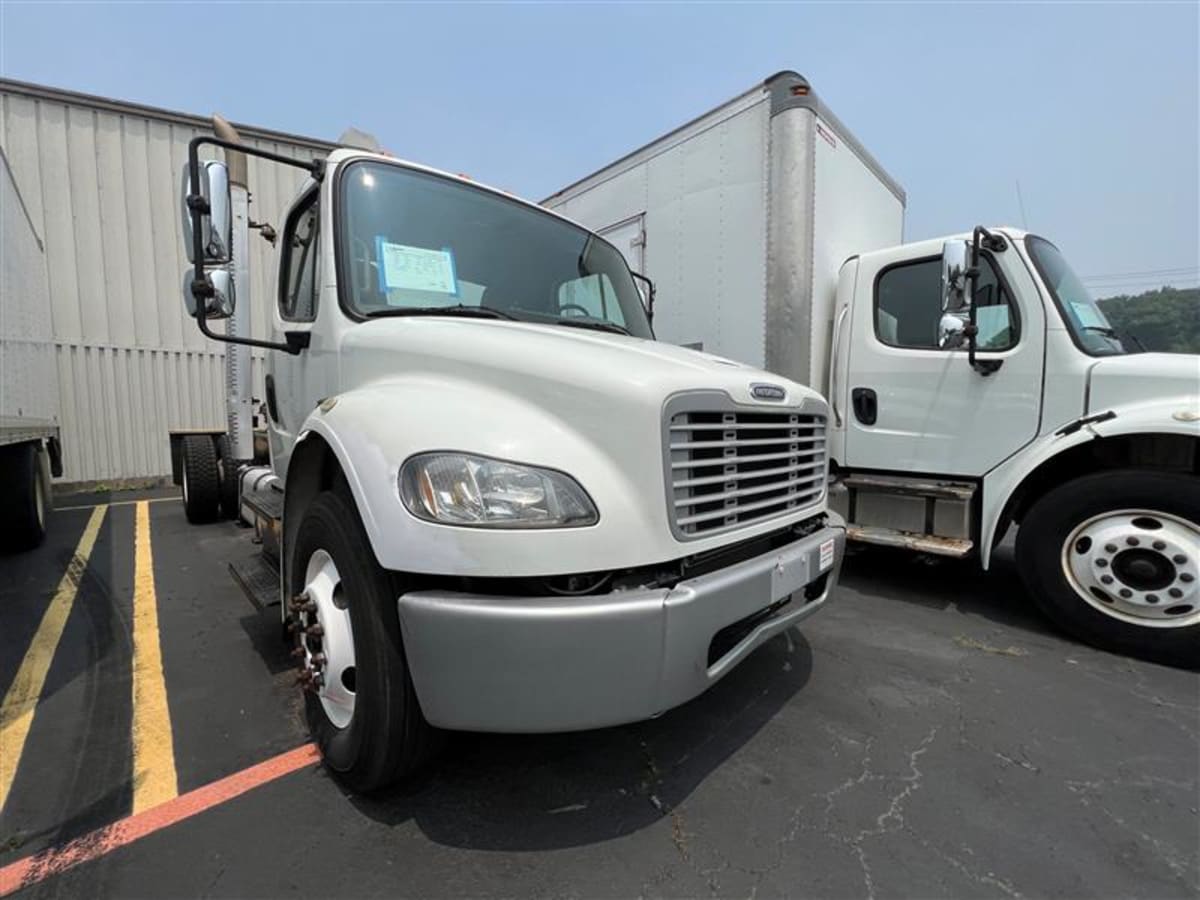 2015 Freightliner/Mercedes M2 106 641954