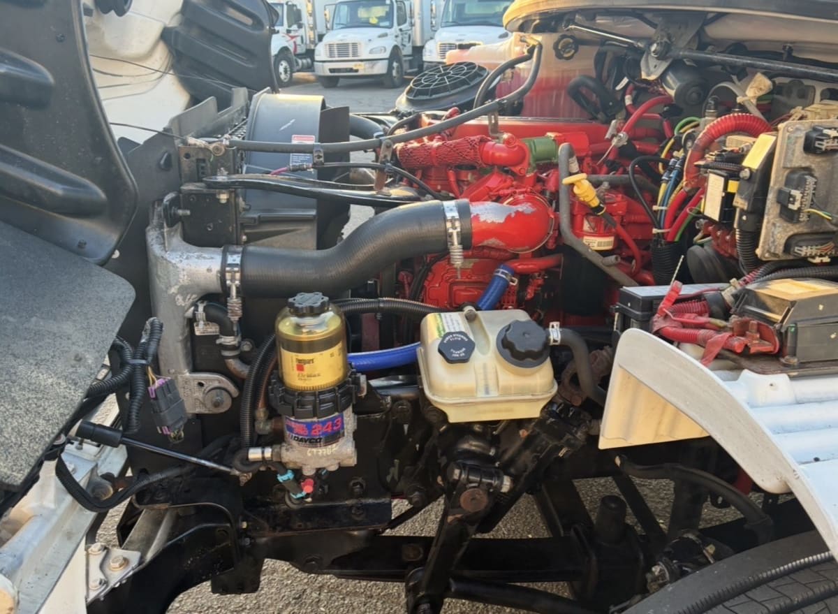 2016 Freightliner/Mercedes M2 106 642047