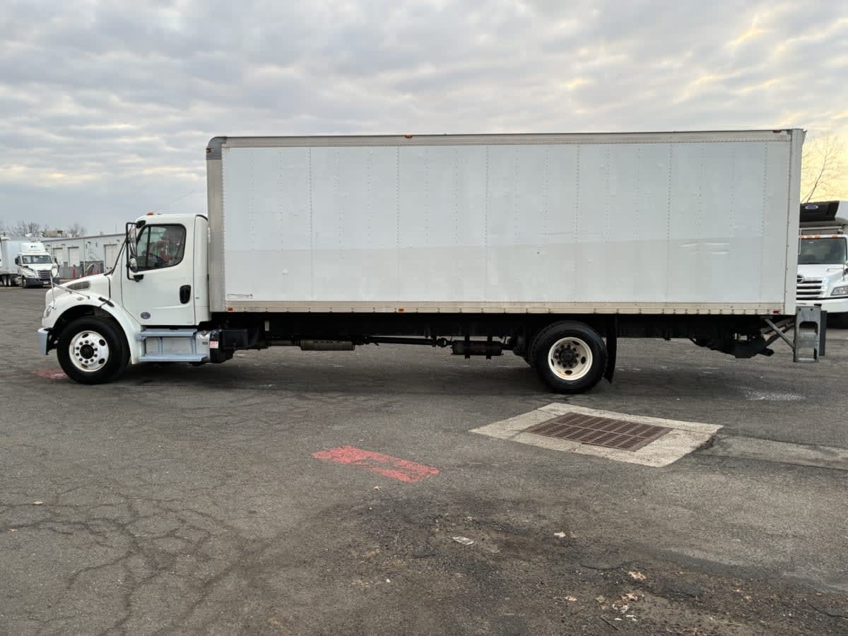 2016 Freightliner/Mercedes M2 106 642481