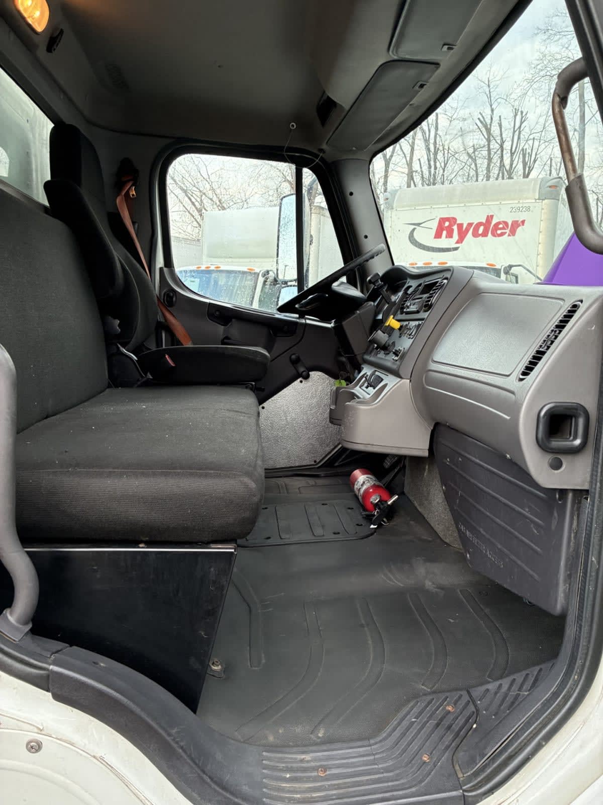 2016 Freightliner/Mercedes M2 106 642481