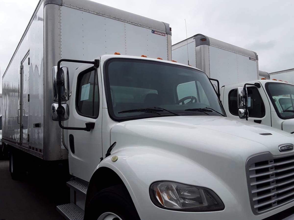 2016 Freightliner/Mercedes M2 106 643362