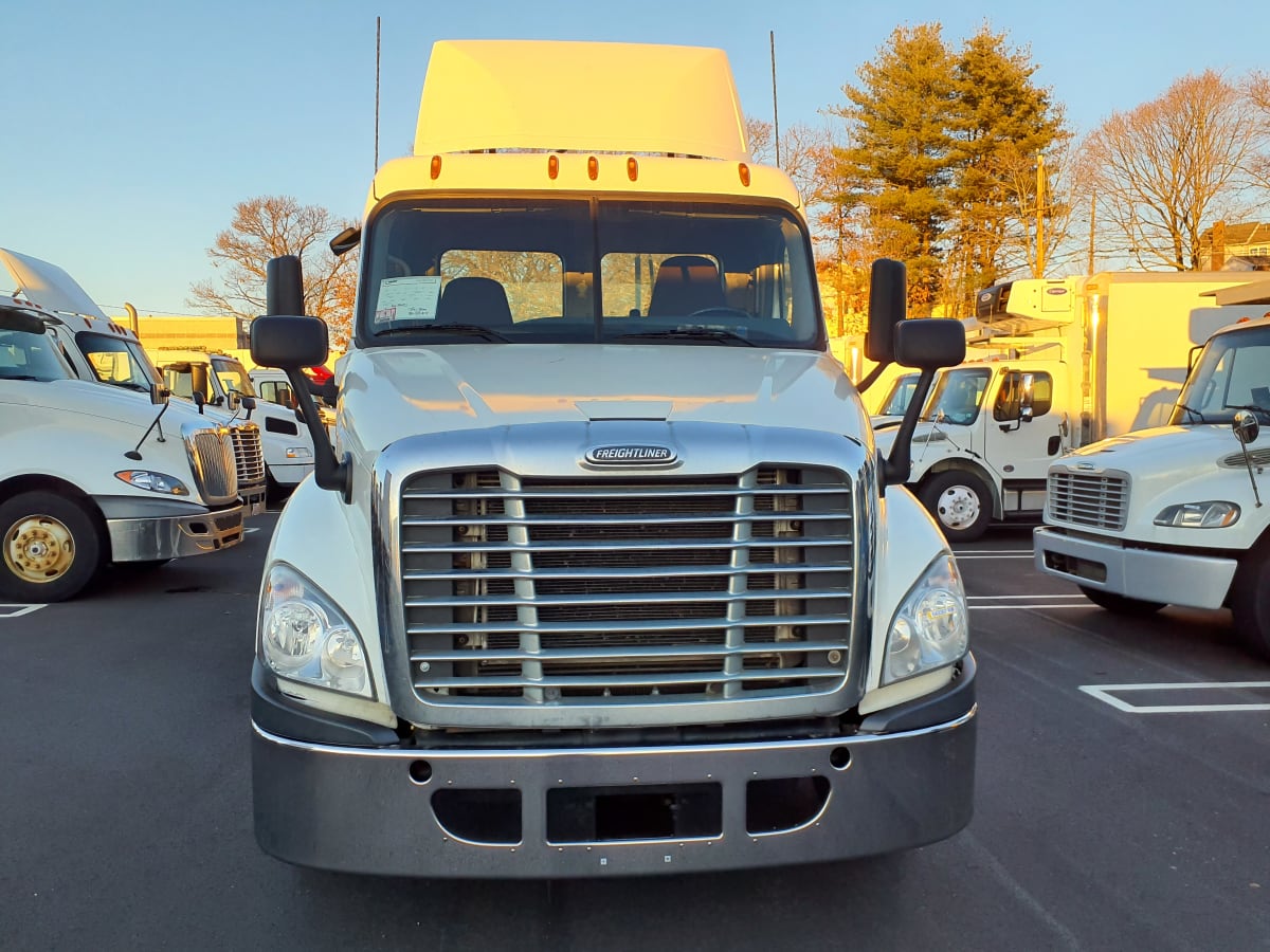 2016 Freightliner/Mercedes CASCADIA 125 643367